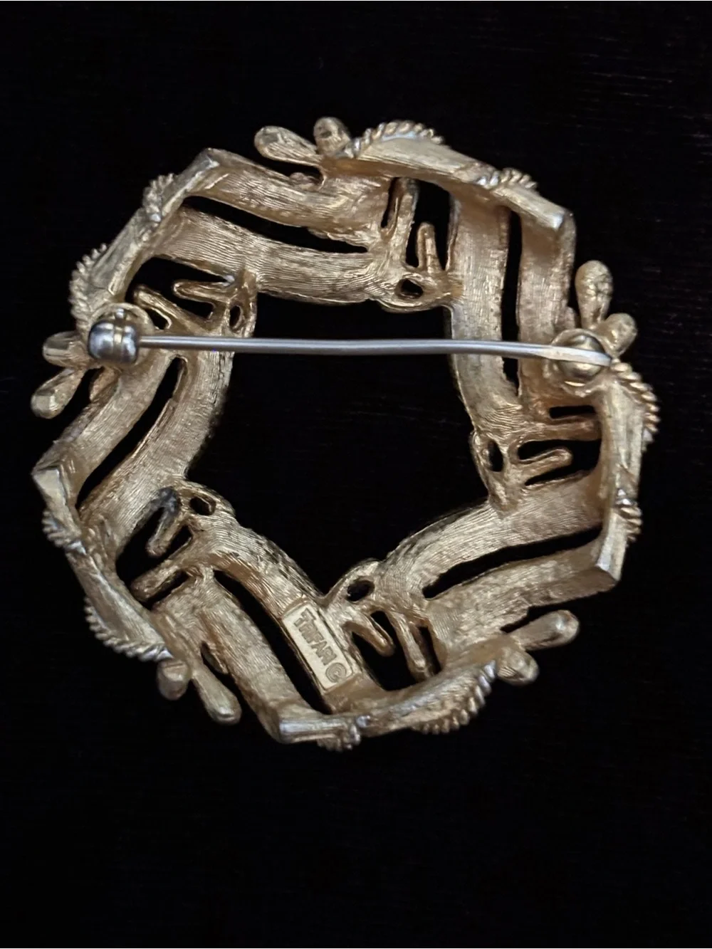 Trifari gold-Tone Laurel Wreath Brooch - Elegant Women’s Jewelry